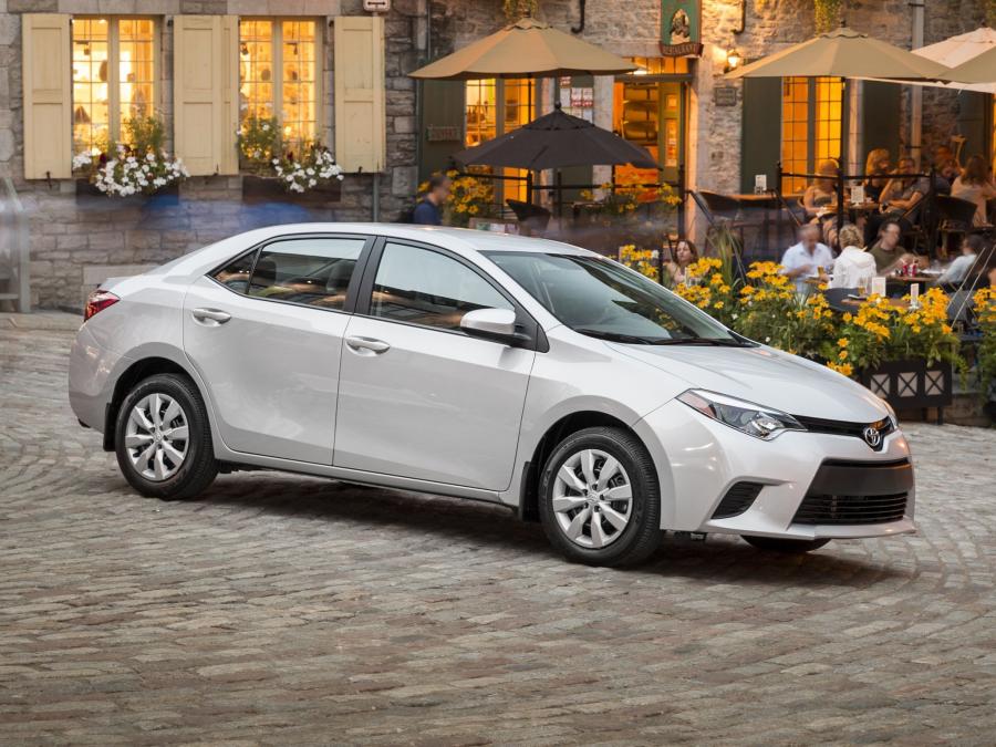  Toyota Corolla LE 2013 года  (US) (фото 5 из 16)